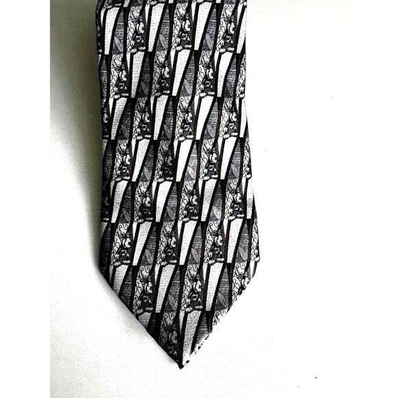 Vintage Disney Mickey Mouse 100% Silk Tie Gray Geometric Pattern WDW Retro - Picture 11 of 11